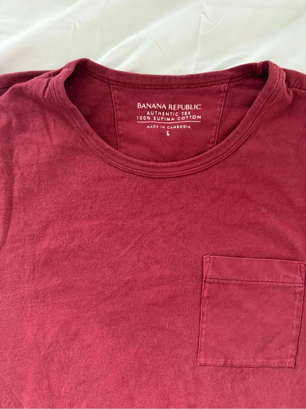 Banana Republic Maroon Burgundy 100% Supima Cotton Pocket T-Shirt Size Large